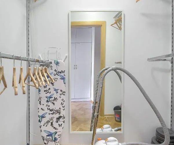 Апартаменты Family Center Spot